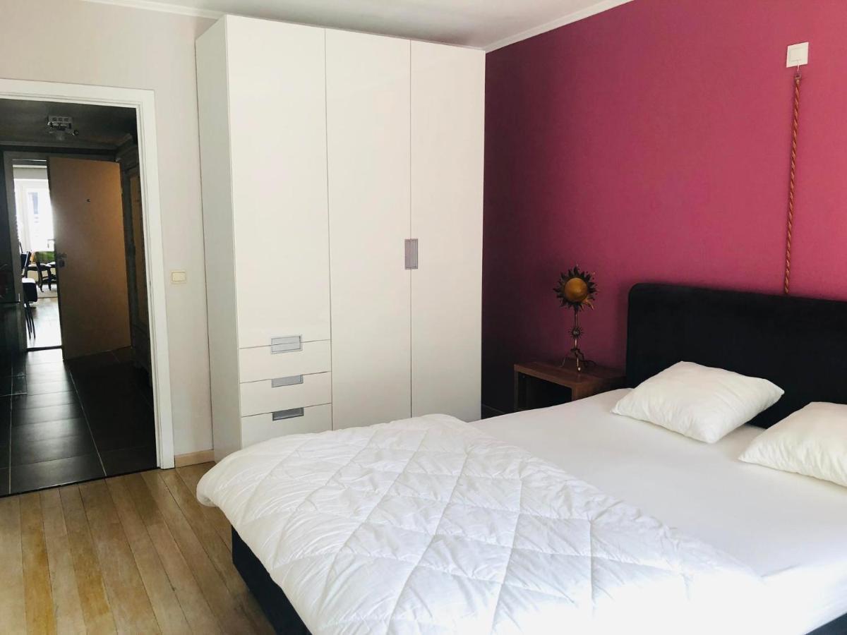 Modern Apartment At 2 Steps From Beach Oostende Eksteriør bilde